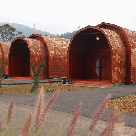 Kyara Resort Ciwidey Bandung Exterior foto